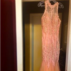 Beautiful peach prom dress